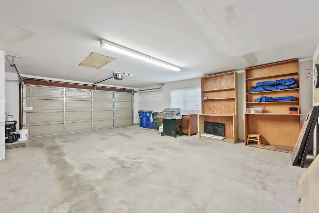Garage at Harris Beach Overlook, a Brookings Vacation Rental
