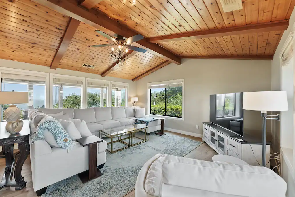 Vaulted living space at Harris Beach Overlook, a Brookings Vacation Rental