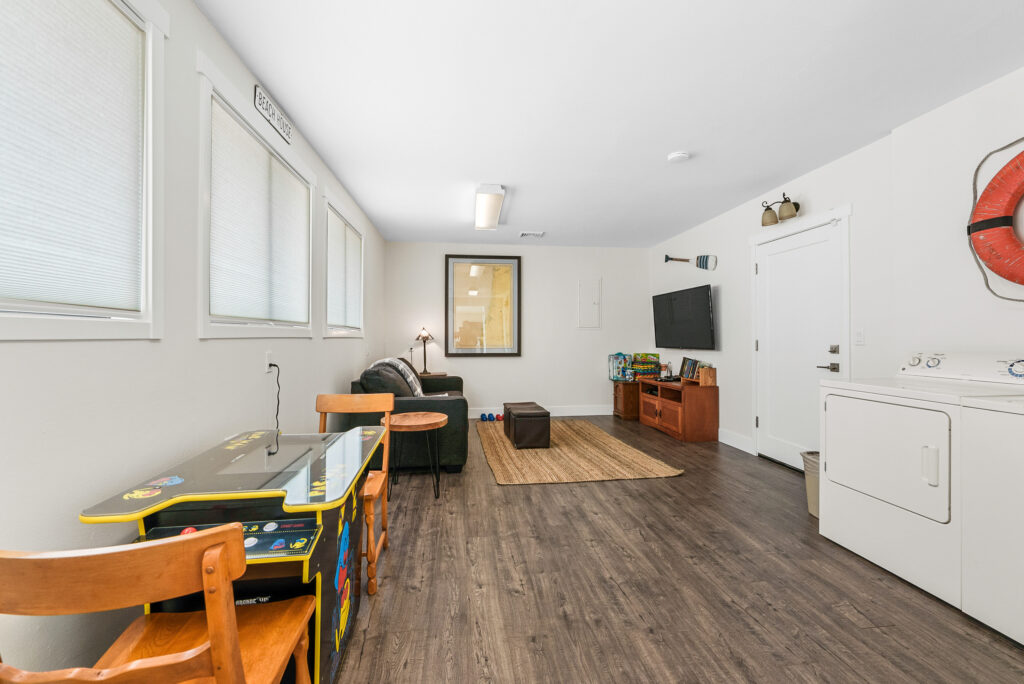Second Living Space with gaming at The Whale Watcher Beach House in Brookings Oregon.