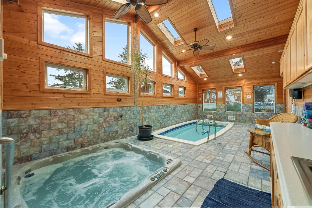 Photo of Heated Lap Pool and Hot Tub at Paradise Found