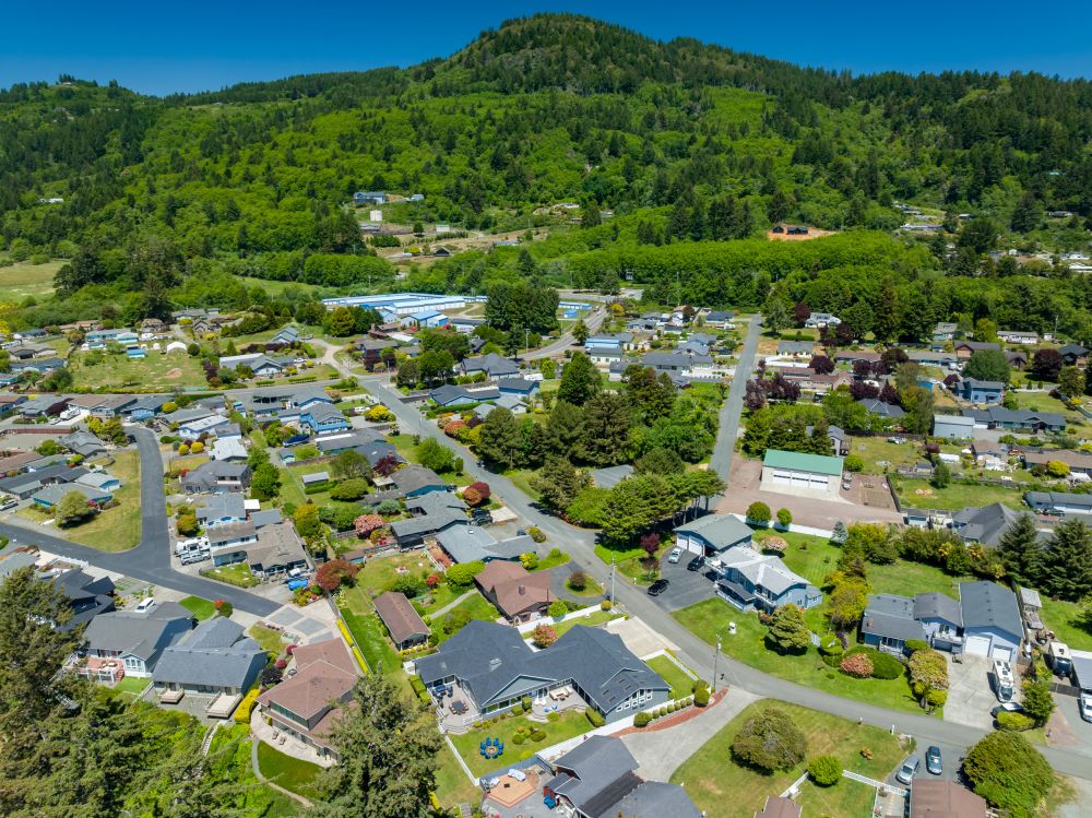 Aerial of Paradise Found - see the blue chairs around the fire pit