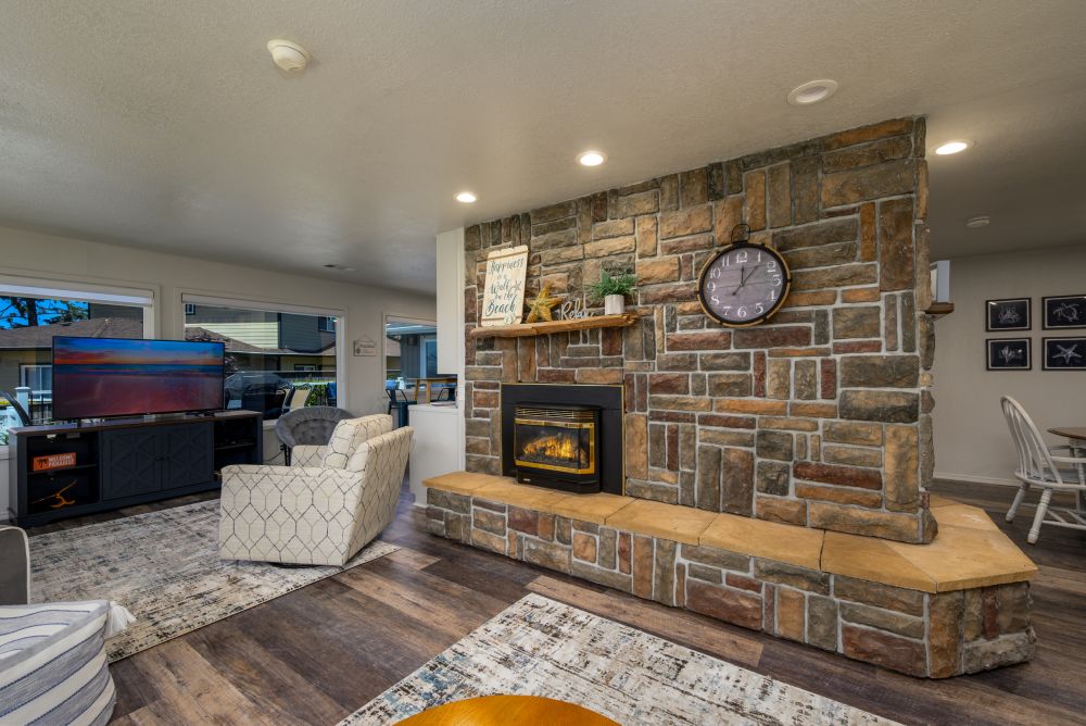 A photo of the great room leading into the kitchen and gameroom