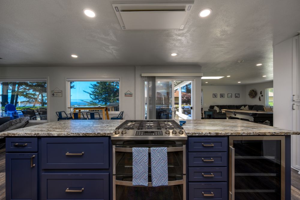 Photo of recently remodeled kitchen at Paradise Found