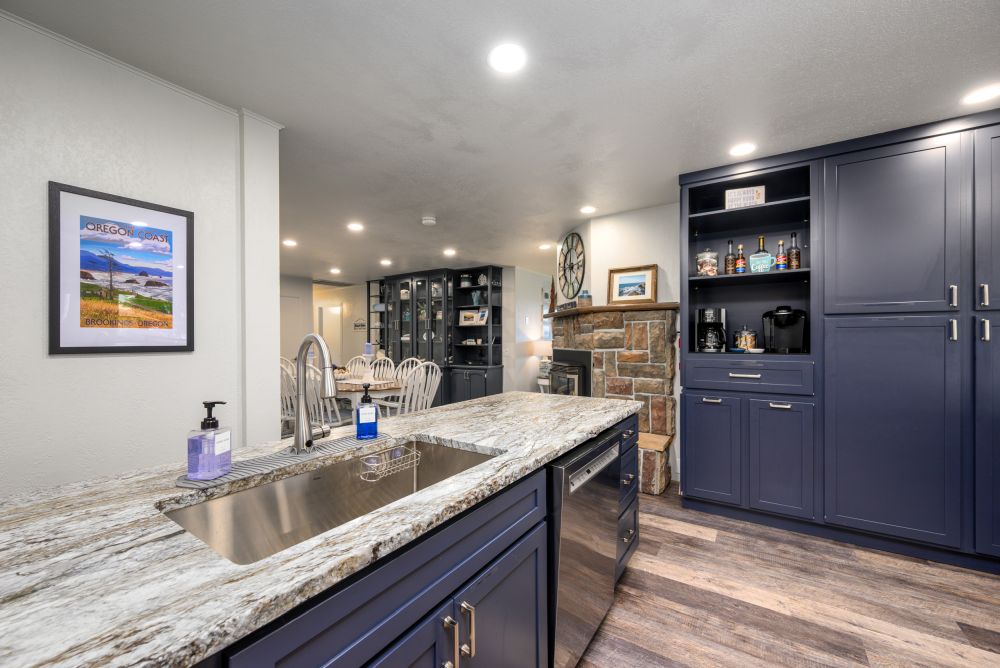 Photo of recently remodeled kitchen at Paradise Found