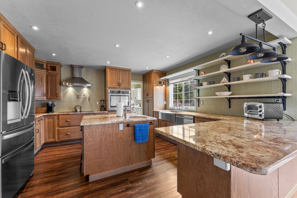 Winchuck River Homestead Kitchen