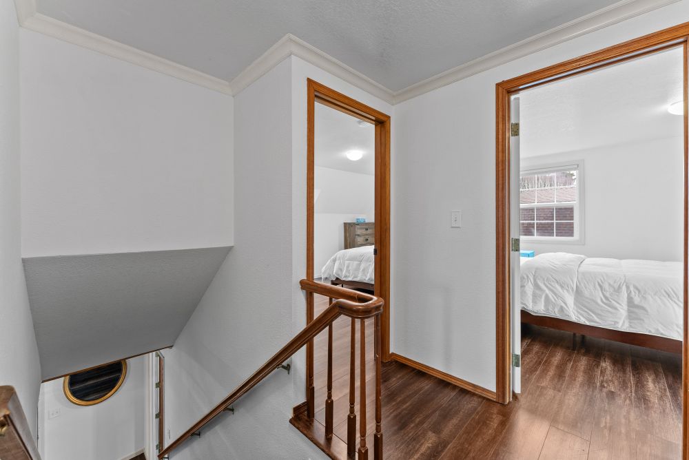 Winchuck River Homestead Upstairs Hallway