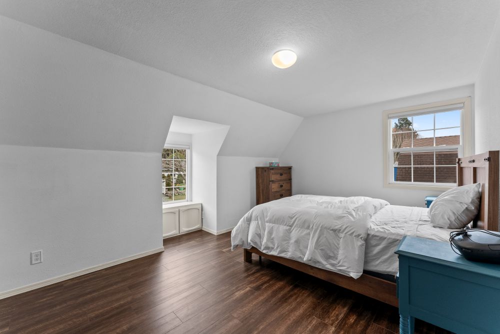 Winchuck River Homestead Upstairs Bedroom