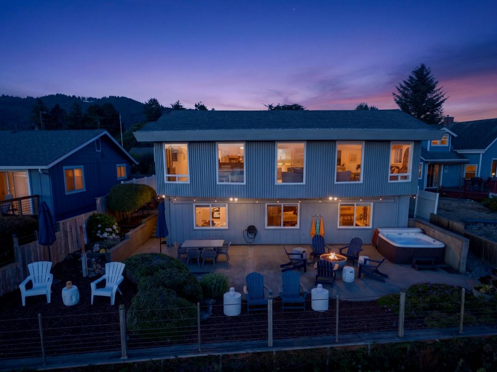 Incredible home on the beach - Day Dreamin', A Brookings Vacation Rental Home