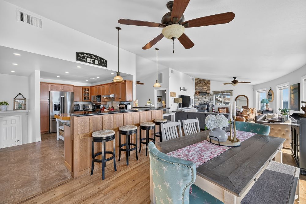 Dining Area at Day Dreamin', A Brookings Vacation Rental Home