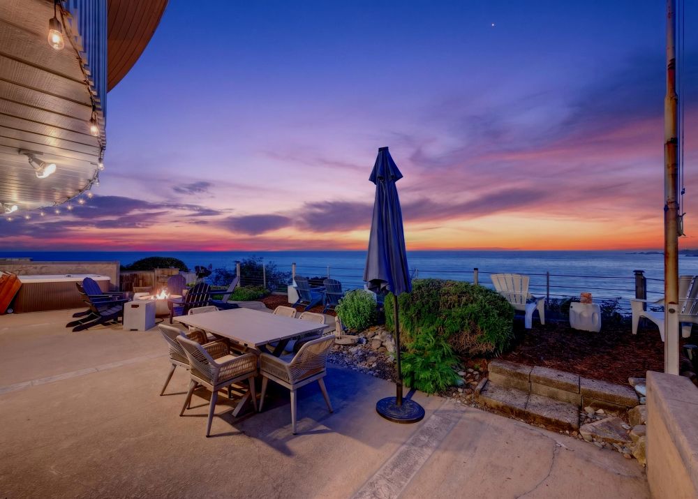 Incredible home on the beach - Day Dreamin', A Brookings Vacation Rental Home